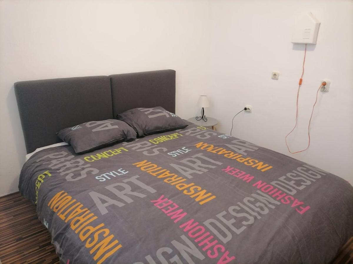 Plankit Family Apartment - Old Town Zadar Luaran gambar